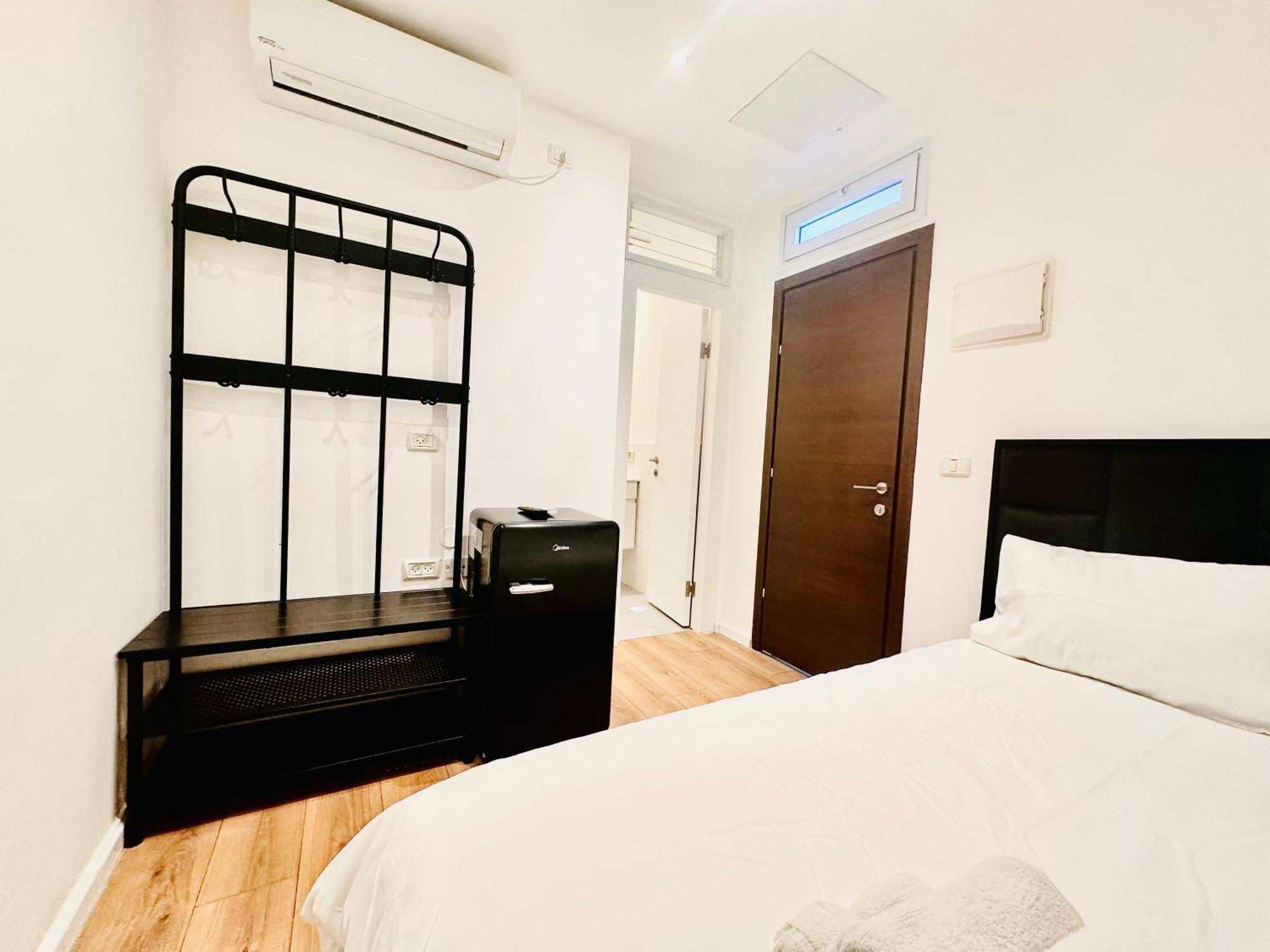 Underground Hotel เทลอาวีฟ ภายนอก รูปภาพ